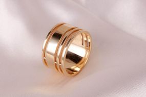 Широкое кольцо из желтого золота 14.5