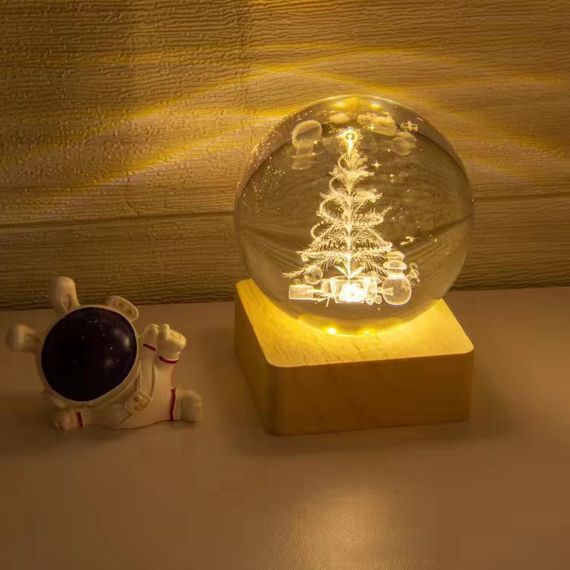 Декоративний Новорічний 3D нічник Кришталева Куля 8 см · Настільна лампа - світильник з 3D ефектом з новорічною тематикою | Зображення 2