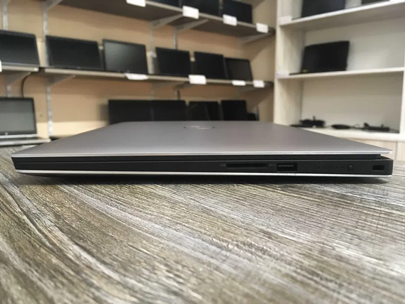 Ноутбук Dell Precision 5510  IPS+i5-6300HQ+8GB+256GB | Зображення 2
