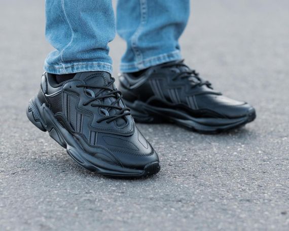 Кросівки Adidas Ozweego Black | Зображення 1