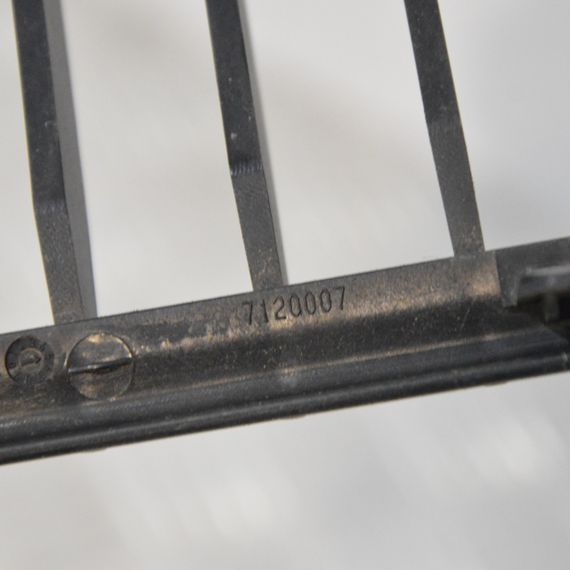 Решітка радіатора ліва BMW 3 E90 E91 2005-2013 Решітка переднього бампера ліва БМВ е90 7120007 | Зображення 2