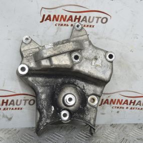 Кронштейн двигуна правий 1.9 CDTI Opel Vectra C Astra H 2004-2010 Кріплення мотора праве Опель 55192649