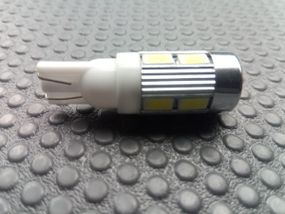Лампа світлодіод б/ц 12V W5W T10 10SMD (56 х 30) з лінзою біла