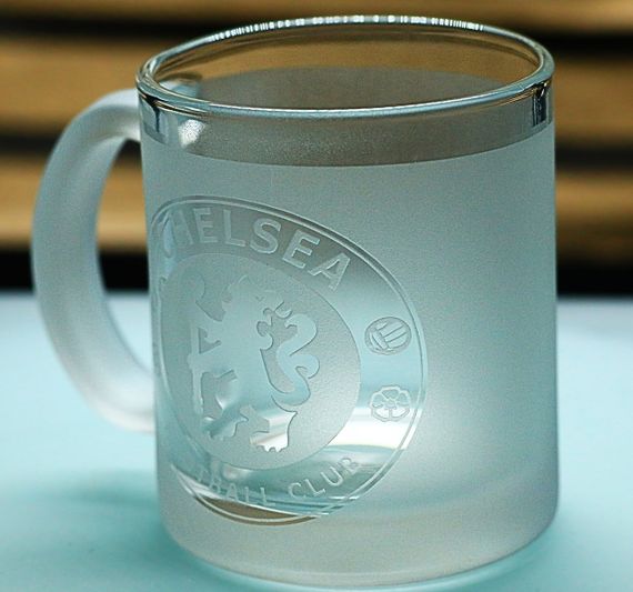 Скляна чашка 320 мл ФК  Челси Chelsea з гравіюванням подарунок для фаната  футбольна кружка | Зображення 2