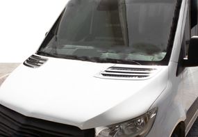 Накладки на повітрозабірник Carmos (2 шт., нерж) для Mercedes Sprinter 2018-2024 рр