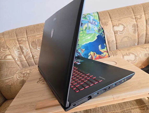Ноутбук MSI GL72M-7RDX - 17.3 Full HD/i7-7700HQ/GTX 1050/16/120+1000 Б/В | Зображення 3