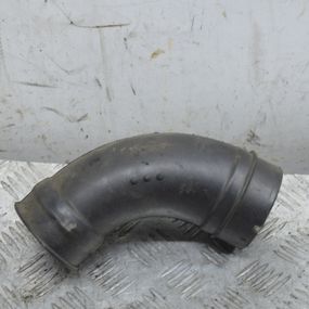 Патрубок повітряного фільтра Renault Laguna III 2007-2015 Трубка повітря Рено Лагуна 3 8200724087