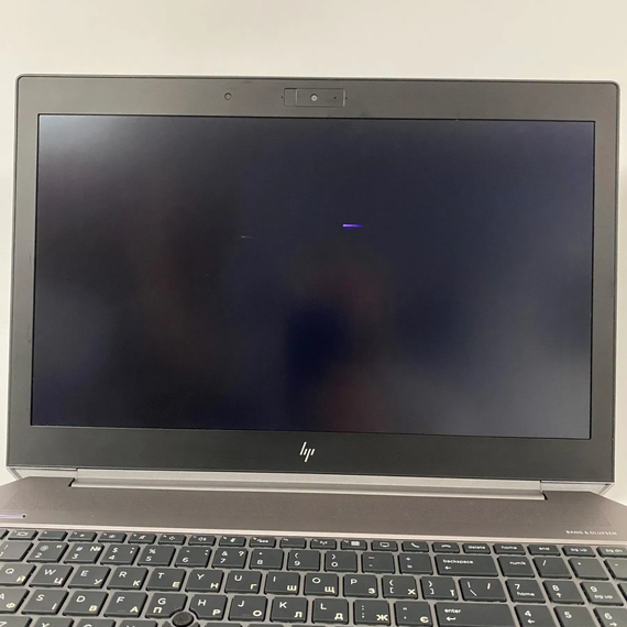 Ноутбук Б-класс HP zBook 15 G6 / 15.6" (3840x2160) IPS / Intel Core i9-9880H (8 (16) ядер по 2.3 - 4.8 GHz) / 32 GB DDR4 / 128 GB SSD + 500 GB HDD / nVidia Quadro T1000, 4 GB GDDR5, 128-bit / WebCam б/у+Подарок Беспроводная мышь USB | Зображення 2