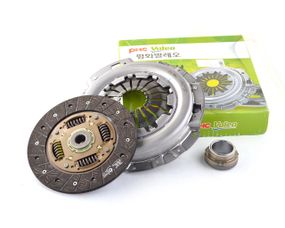 Комплект сцепления Daewoo Lanos 1.5, Nexia 1.5 (диск нажимной, ведомый, подшипник) VALEO PHC