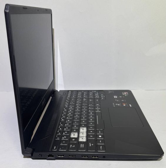 Ігровий ноутбук Asus TUF FX505DT / 15.6" (1920x1080) IPS / AMD Ryzen 5 3550H (4 (8) ядра по 2.1 - 3.7 GHz) / 32 GB DDR4 / 1000 GB SSD / nVidia GeForce GTX 1650, 4 GB GDDR5, 128-bit / WebCam б/в | Зображення 5