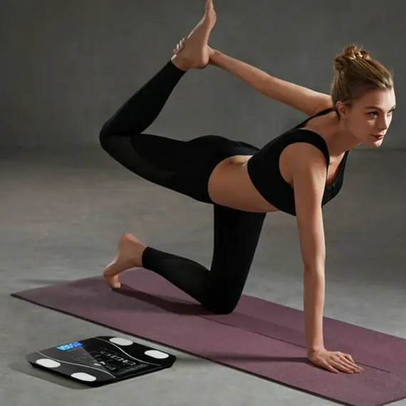 Підлогові розумні фітнес ваги до 180кг, з Bluetooth, електронні ваги для зважування чорні | Зображення 5