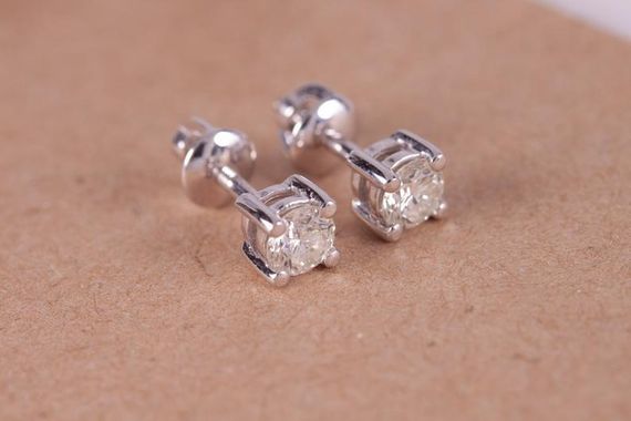 Сережки гвоздики из белого золота с бриллиантами | Зображення 2