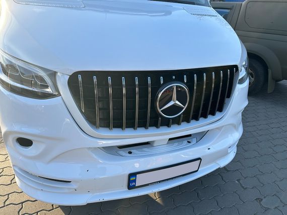 Передня решітка Panamericana GT Chrome Premium V1 Без рамки для Mercedes Sprinter W907/W910 2018- рр | Зображення 3