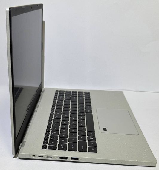 Ноутбук Acer Aspire Vero 15 AV15-54MV / 15.6" (1920x1080) IPS / Intel Core i5-1335U (10 (12) ядер по 3.4 - 4.6 GHz) / 8 GB DDR5 / 512 GB SSD / Intel Iris Xe Graphics / WebCam / Fingerprint б/у | Зображення 5