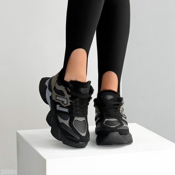 Круті зимові чорні сірі молодіжні кросівки на потовщеній підошві | Зображення 2