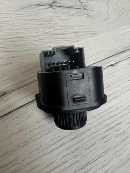 VW EOS (06-15) перемикач регулятор електричних дзеркал 6 контактів, Фольксваген Еос | Зображення 1