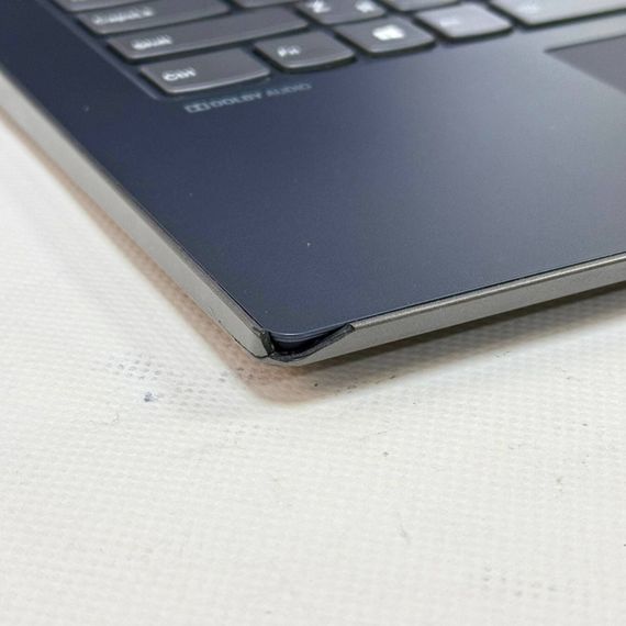 Ноутбук-трансформер Б-класс Lenovo IdeaPad Flex 14IWL / 14" (1920x1080) IPS Touch / Intel Core i5-8265U (4 (8) ядра по 1.6 - 3.9 GHz) / 8 GB DDR4 / 256 GB SSD / Intel UHD Graphics / WebCam / Windows 11 Pro б/у | Зображення 2