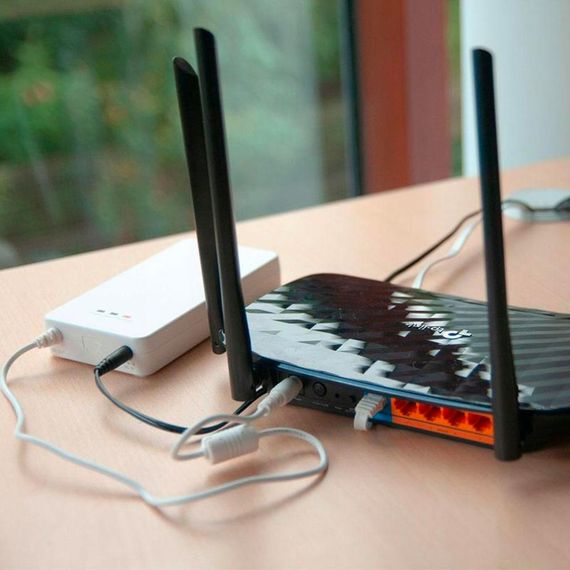 Адаптер резервного живлення mini UPS BBU15-DT, 12В / ДБЖ для роутера, IP камери, терміналів / Міні упс | Зображення 1