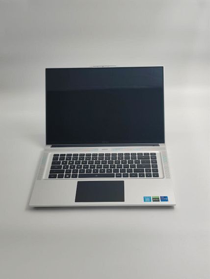 Игровой ноутбук Б-класс Gigabyte Aero 16 XE5 / 16" (3840x2400) OLED / Intel Core i7-12700H (14 (20) ядер по 3.5 - 4.7 GHz) / 16 GB DDR5 / 256 GB SSD+256 GB SSD / nVidia GeForce RTX 3070 Ti, 8 GB GDDR6, 256-bit / WebCam б/у | Зображення 1