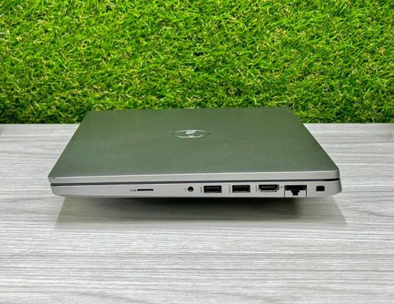 Ультрабук Dell Latitude 5430 / 14" (1920x1080) IPS Touch / Intel Core i5-1235U (10 (12) ядер по 1.3 - 4.4 GHz) / 16 GB DDR4 / 512 GB SSD M.2 / Intel Iris Xe Graphics / WebCam / Win 11 Pro б/в | Зображення 4