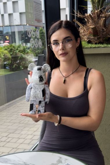 Фигурка Bearbrick дизайнерська статуетка ведмідь Беарбрік 28 см mb038 біла | Зображення 2