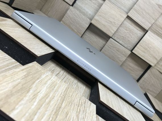 Ультрабук Б-класс HP Elitebook 745 G5 / 14" (1920x1080) IPS / AMD Ryzen 5 Pro 2500U (4 (8) ядра по 2.0 - 3.6 GHz) / 8 GB DDR4 / 256 GB SSD / AMD Radeon RX Vega 8 Graphics / WebCam б/у | Зображення 6
