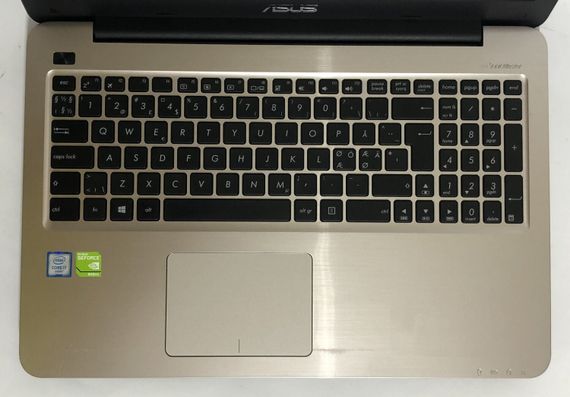 Ноутбук Б-клас Asus X556U / 15.6" (1920x1080) TN / Intel Core i7-6500U (2 (4) ядра по 2.5 - 3.1 GHz) / 8 GB DDR4 / 512 GB SSD / nVidia GeForce 940MX, 2 GB GDDR5, 64-bit / WebCam / DVD-ROM / Win 10 Home б/в + Подарунок Накопичувач Kingston 64 ГБ | Зображення 7