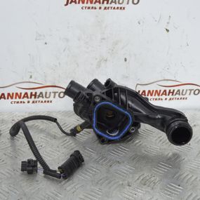Корпус термостата 1.4-1.6 VTI Citroen Berlingo C3 C4 C5 Термостат Сітроен Берлінго 9808646980