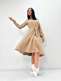 Женское модное вельветовое платье миди с поясом GF08575 цвет бежевый, размер 42/44
