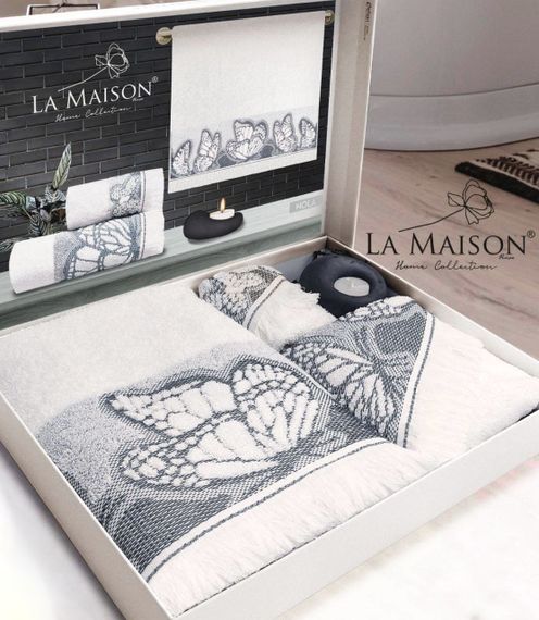 Подарочный набор полотенец La Maison, 3 шт. со свечой Nola Ekru | Зображення 3