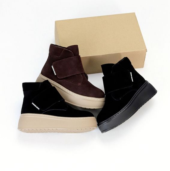 Модные замшевые зимние черные прошитые ботинки на платформе | Зображення 9