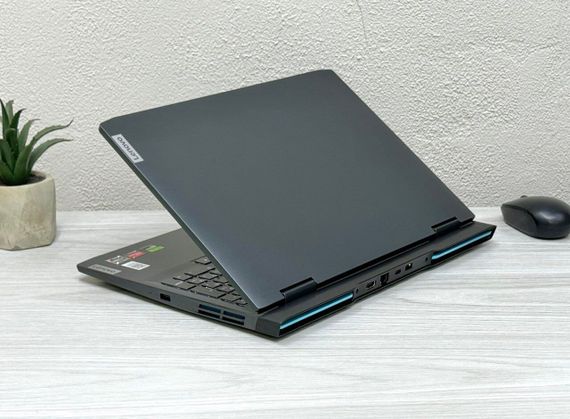 Ігровий ноутбук Б-клас Lenovo IdeaPad Gaming 3 15ARH7 / 15.6" (1920x1080) IPS / AMD Ryzen 5 6600H (6 (12) ядер по 3.3 - 4.5 GHz) / 16 GB DDR5 / 512 GB SSD M.2 / nVidia GeForce RTX 3050, 4 GB GDDR6, 128-bit / WebCam / Win 11 Home б/в | Зображення 7