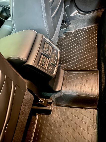 Задняя перемычка коврик (Stingray Premium) для Subaru Forester 2018-2024 гг | Зображення 3