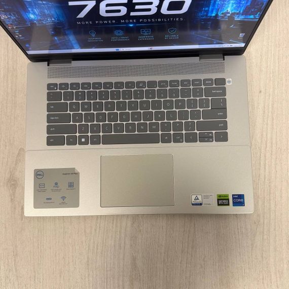 Ігровий ноутбук Dell Inspiron 7630 / 16" (2560x1600) IPS / Intel Core i7-13700HX (16 (24) ядер по 2.1 - 5.0 GHz) / 16 GB DDR5 / 512 GB SSD / nVidia GeForce RTX 4060, 8 GB GDDR6, 128-bit / WebCam б/в | Зображення 2