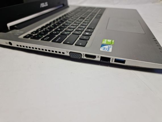 Ноутбук Б-класс Asus K56CB / 15.6" (1366x768) TN / Intel Pentium 2117U (2 ядра по 1.8 GHz) / 8 GB DDR3 / 240 GB SSD / nVidia GeForce GT 740M, 2 GB DDR3, 64-bit / WebCam / DVD-RW б/у | Зображення 3
