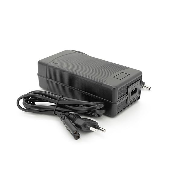 Зарядка для АКБ Li-ion 16.8V,4S,10A,шт. 5.5х2.5мм,135x55x45mm. 0.5 кг | Зображення 1