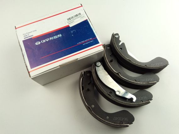 Колодки задні гальмівні Lanos Daewoo Motor (Корея) (не плутати з GM!!!! (S4520003) (96430417)