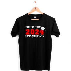Футболка чорна з принтом для випускника "Випускник 2024 Місія виконана" Кавун S ФП012398S