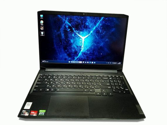 Игровой ноутбук Lenovo IdeaPad Gaming 3 15ACH6 / 15.6" (1920x1080) IPS / AMD Ryzen 5 5600H (6 (12) ядер по 3.3 - 4.2 GHz) / 16 GB DDR4 / 256 GB SSD / nVidia GeForce RTX 3050, 4 GB GDDR6, 128-bit / WebCam б/у | Зображення 1