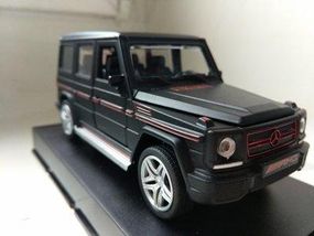 Металлическая машинка Автопром Mercedes-Benz G 65 AMG: свет, звук, 4 цвета, 18х9х9 см гелик Мерседес