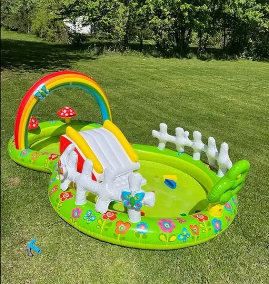 Дитячий надувний ігровий центр Intex 57154 Мій сад 290х180х104 см