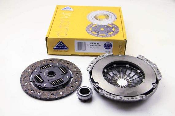 Комплект зчеплення Golf V/VI/Polo/Fabia I/Octavia II 1.4 i 99- (200mm), NATIONAL (CK9823) | Зображення 1