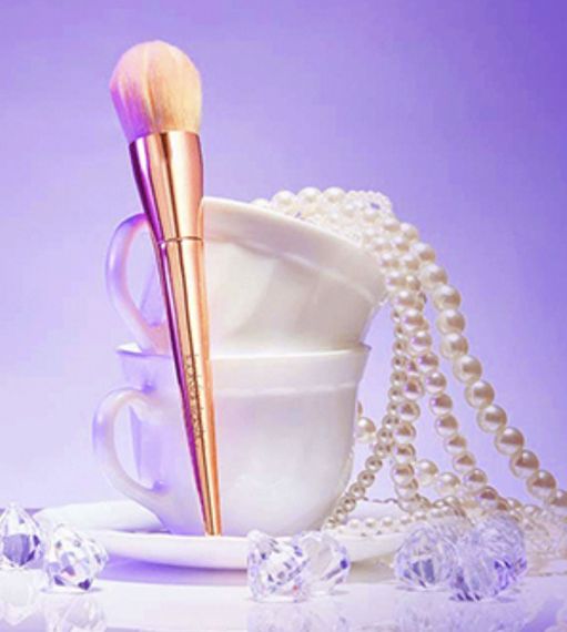 Пензель для контуру lookfantastic