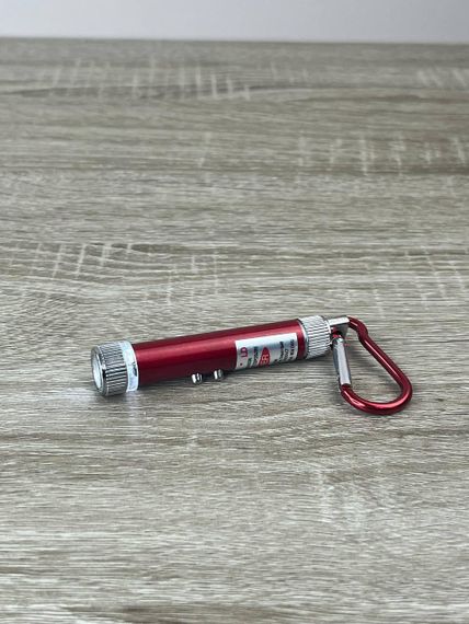 Портативный LED 9617 фонарь брелок с лазерной указкой, компактный ручной фонарь для дома Красный | Зображення 2
