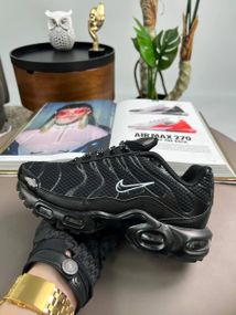Кросівки Air Max Plus All Black White , текстиль , В'єтнам 38 24 см