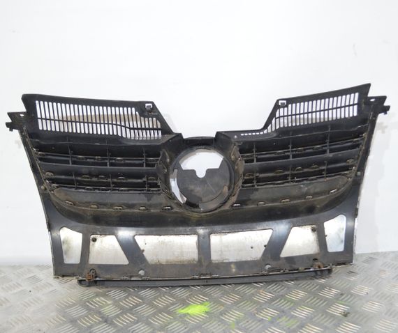 Решітка радіатора Volkswagen Golf V Jetta 2003-2009 Решітка переднього бампера Фольксваген Гольф 5 1K5853653 | Зображення 4