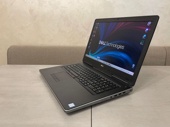 Мобильная рабочая станция Dell Precision 7710 / 17.3" (3840x2160) IPS / Intel Core i7-6820HQ (4 (8) ядра по 2.7 - 3.6 GHz) / 16 GB DDR4 / 480 GB SSD / nVidia Quadro M3000M, 4 GB GDDR5, 256-bit / WebCam б/у + Подарок Проводная мышь / USB | Зображення 5