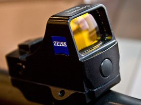 Коллиматорный прицел Zeiss Compact-Point Zeiss Platte съемный для охоты