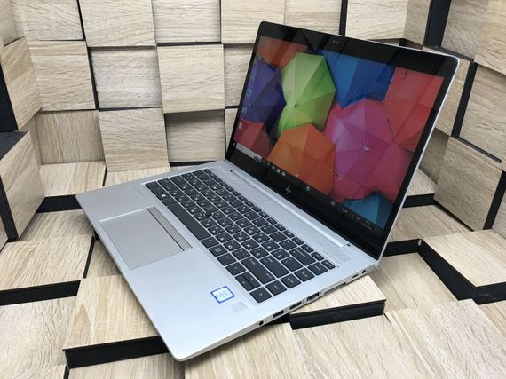 Ультрабук Б-класс HP EliteBook 840 G5 / 14" (1920x1080) IPS / Intel Core i7-8650U (4 (8) ядра по 1.9 - 4.2 GHz) / 8 GB DDR4 / 256 GB SSD M.2 / Intel UHD Graphics 620 / WebCam / USB 3.1 / HDMI б/у | Зображення 1