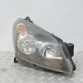 Фара передня права Opel Astra H 2004-2010 Фара права передня Опель Астра Н 24451033RH